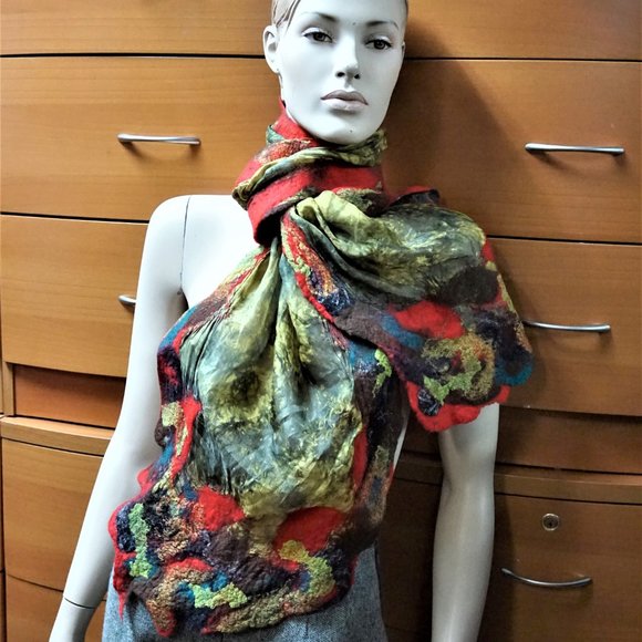 BATIK SILK FELTED WOOL TRIM HUGE SHAWL HANDMADE GIFT FOR WOMEN - Picture 9 of 16